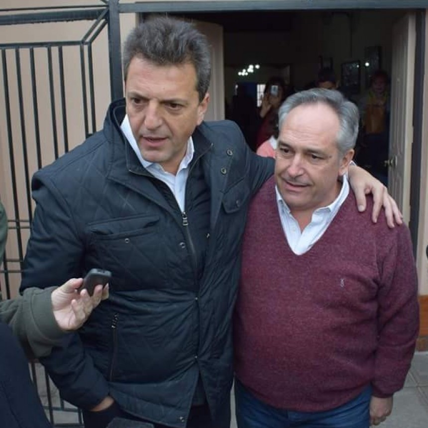 Juan Ghione: el Frente Renovador sigue vivo y la relaci�n con Colella es cordial 