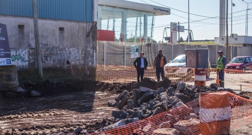 Entr&oacute; en su etapa final la repavimentaci&oacute;n de la calle Ant&aacute;rtida Argentina, un pedido hist&oacute;rico de los vecinos 