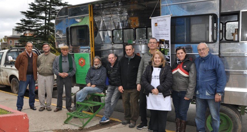 &ldquo;El Mercado en tu barrio&rdquo; se sum&oacute; a la Semana de la Miel