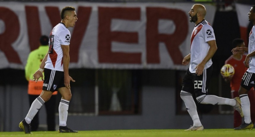 Con un hat-trick de Nicol&aacute;s De La Cruz River Plate gole&oacute; a Aldosivi y avanz&oacute; de ronda en la Copa de la Superliga