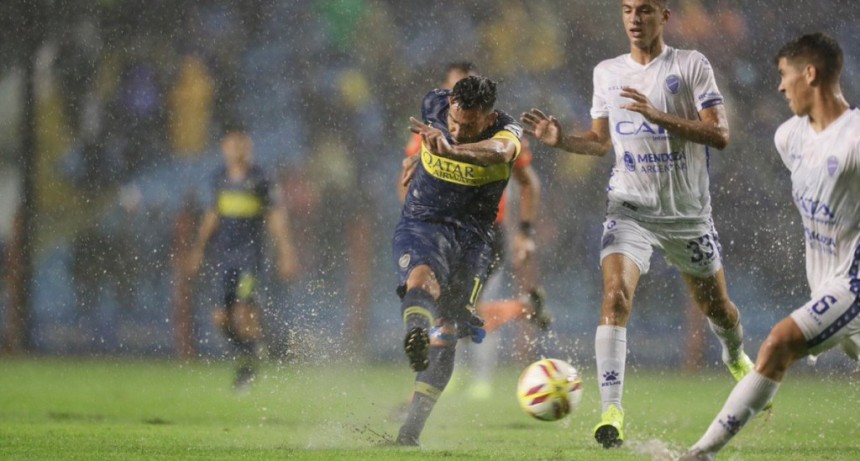 Boca Juniors derrot&oacute; a Godoy Cruz y clasific&oacute; a cuartos de la Copa de la Superliga