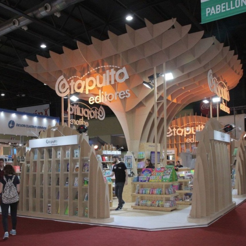 Ojoreja, Librum, Catapulta Editores y EUDEBA fueron los ganadores entre los stands comerciales.