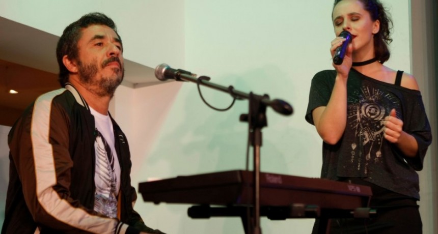 Pablo y Mery Granados tocar&aacute;n gratis en el teatro Pedro Barbero