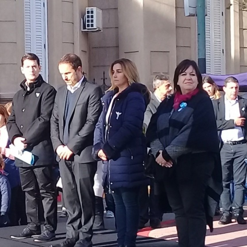 Campana conmemor&oacute; el 209&ordm; Aniversario de la Revoluci&oacute;n de Mayo