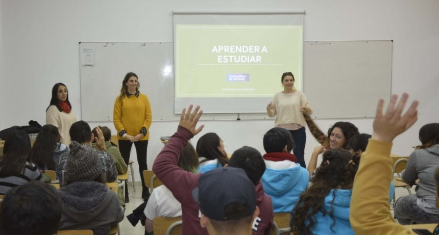 J&oacute;venes se capacitaron en t&eacute;cnicas de estudio