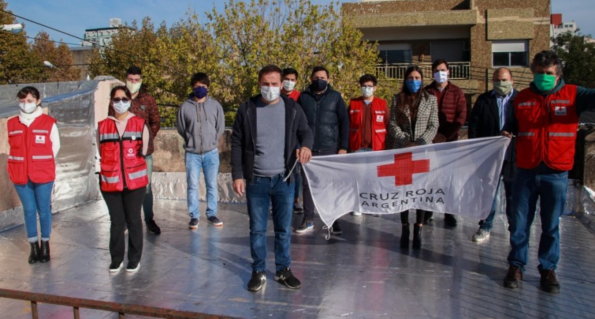 En el D&iacute;a Mundial de la Cruz Roja, Abella reconoci&oacute; a los voluntarios de la ciudad 