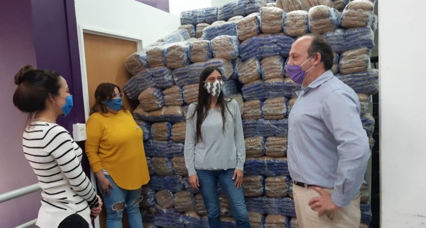 El Municipio recibi&oacute; una importante donaci&oacute;n de la UNLu 