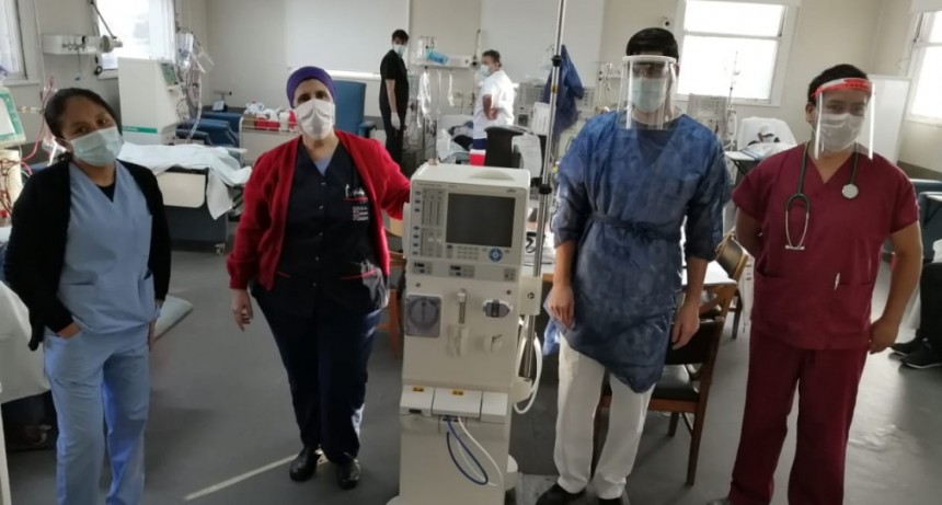 LA PROVINCIA ENTREG&Oacute; NUEVOS EQUIPOS DE HEMODIALISIS PARA FORTALECER LA ATENCI&Oacute;N DE PACIENTES CON INSUFICIENCIA RENAL