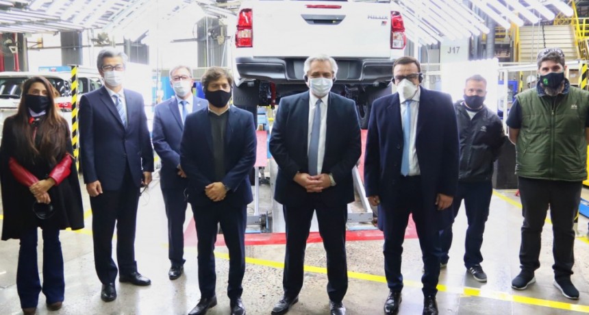 En Z&aacute;rate dio positivo un trabajador en la planta de Toyota que visitaron Alberto Fern&aacute;ndez y Axel Kicillof