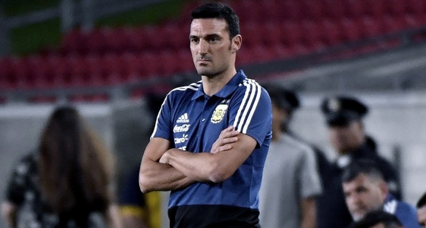 Scaloni aclar&oacute; que "el Monumental siempre est&aacute; en los planes"