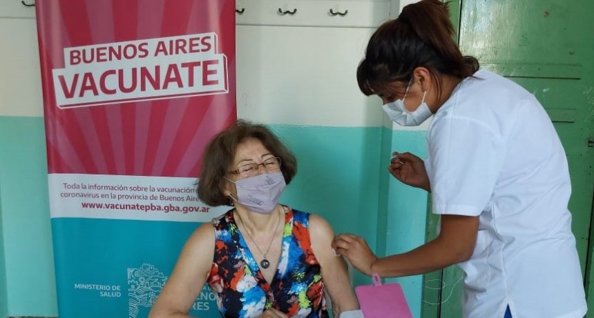 Comenzó la convocatoria a vecinos para recibir  la segunda dosis de la vacuna Sinopharm