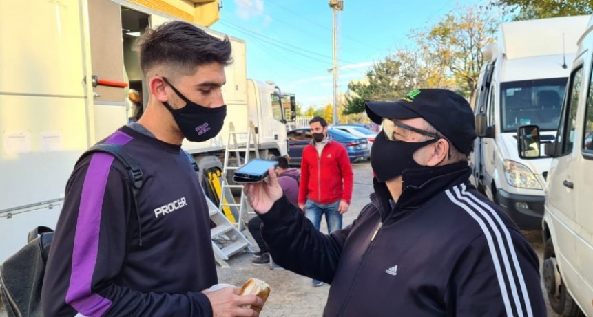 RODRIGO CASERES : ME HUBIERA GUSTADO PODER MARCAR EL GOL DE LA VICTORIA