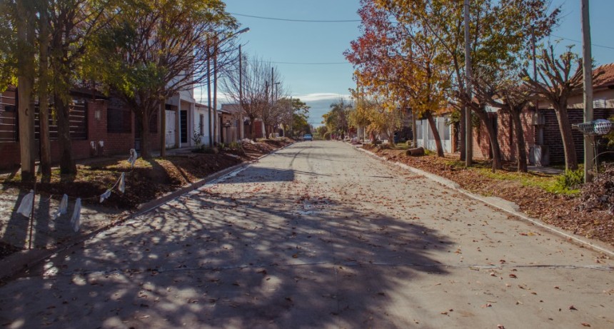 Finalizó la obra del barrio Héroes de Malvinas y la ciudad suma 60 nuevas calles pavimentadas   