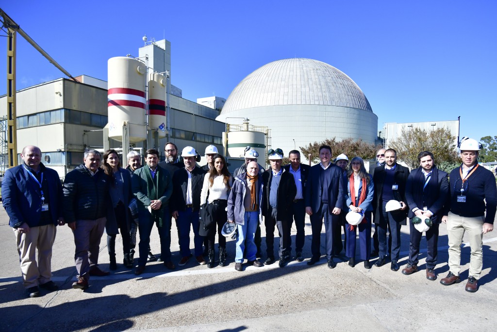 ENERGÍA : Kicillof recorrió el Complejo Nuclear Atucha 