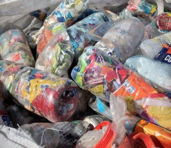 Escuelas Verdes: ya se recolectaron 700 kilos de plástico de un solo uso