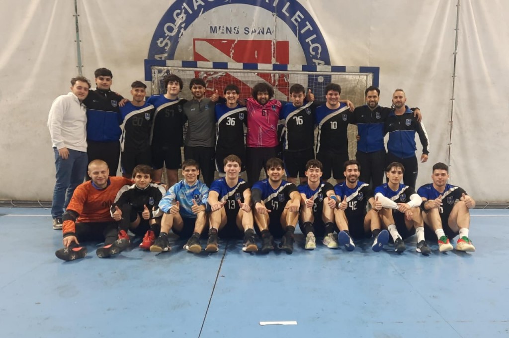 Victoria para la mayor masculina de handball del Campana Boat Club