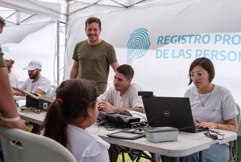 Más de mil vecinos pudieron realizar su trámite gratuito de DNI