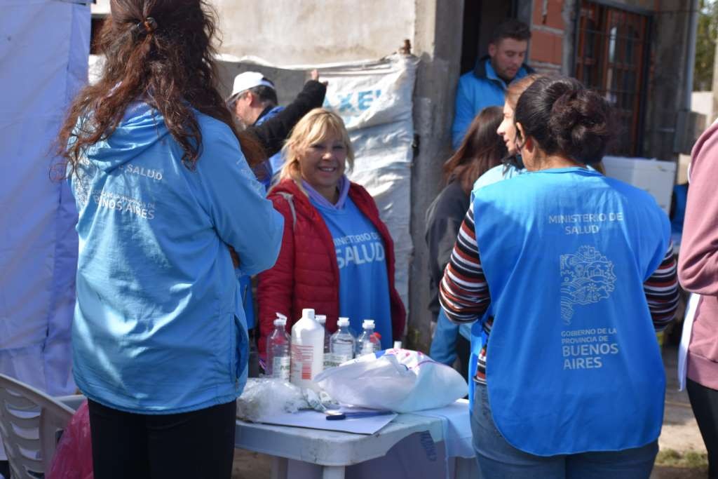 La Provincia brindó atención médica a más de 700 vecinos damnificados por las inundaciones