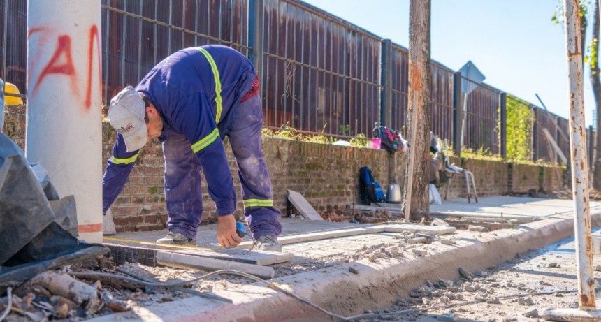 Calle Alem: el Municipio sigue adelante con la construcción de nuevas veredas