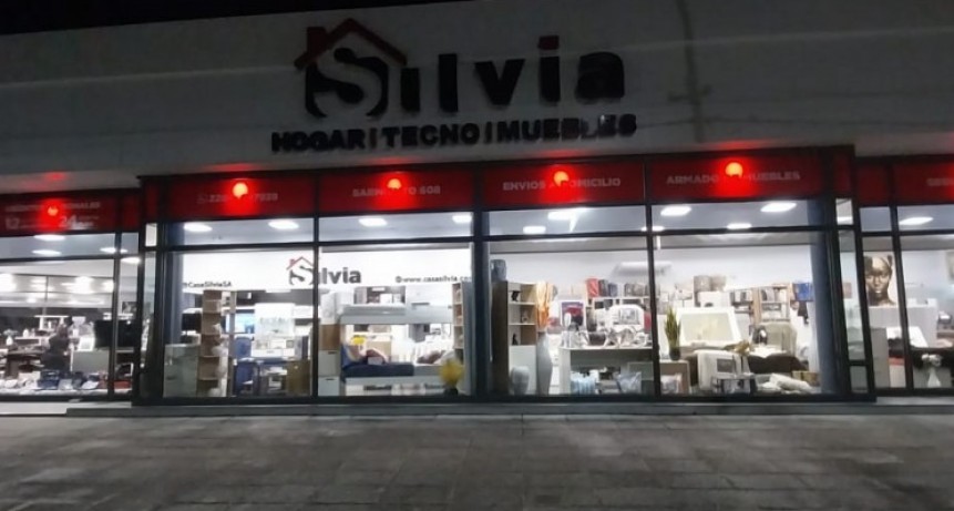 Inauguró Casa Silvia en Campana