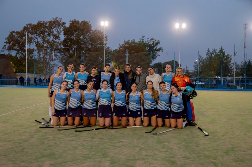 Hockey Femenino CBC Primera Divisi&oacute;n : Derrota como local