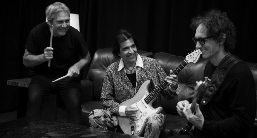 ENANITOS VERDES : presentan su &aacute;lbum EV+ un homenaje a su legado
