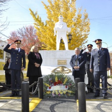 LOS BOMBEROS VOLUNTARIOS DE CAMPANA FESTEJARON SU DIA