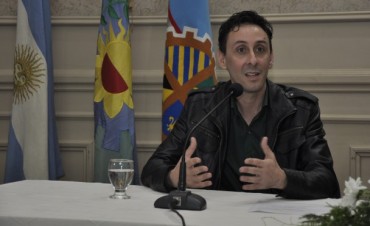 La Intendente Giroldi encabez&oacute; la presentaci&oacute;n del Programa &ldquo;Camina Cultura&rdquo;