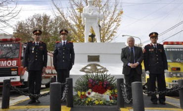2 de junio:   Autoridades Municipales participaron de los actos conmemorativos del D&iacute;a del Bombero Voluntario