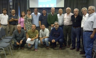La Municipalidad de Campana y el INTA Delta dan impulso a la Mesa Foresto-Industrial