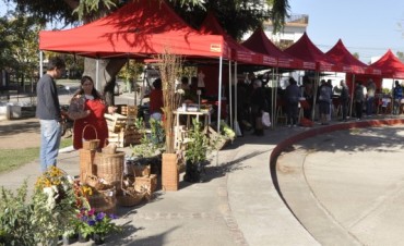 La Plaza &ldquo;1&deg; de Mayo&rdquo; recibe hoy una nueva edici&oacute;n de la Feria itinerante de los Productores Locales 