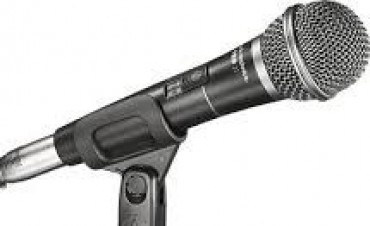Periodistas y comunicadores realizan hoy una Radio Abierta 