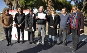 Las Sociedades de Fomento reconocieron a vecinos comprometidos con su barrio