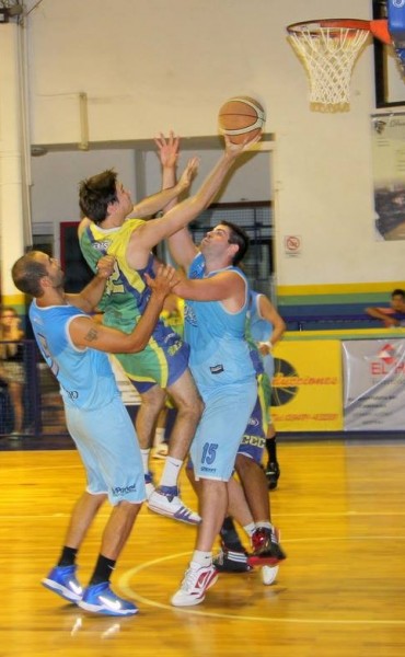 CIUDAD DE CAMPANA VISITA A  C.A.D.U POR EL TORNEO OFICIAL