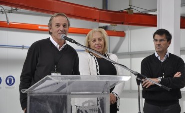 En el Parque Industrial:  Una nueva empresa comienza a producir en Campana