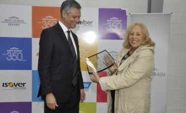 &ldquo;Placa Fundacional&rdquo;: La empresa francesa Saint Gobain Sekurit construir&aacute; su Planta en Campana