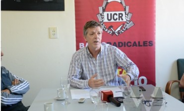 Axel Cantlon: &ldquo;una medida cautelar suspendi&oacute; el aumento de la luz por no respetar los derechos de los usuarios&rdquo;