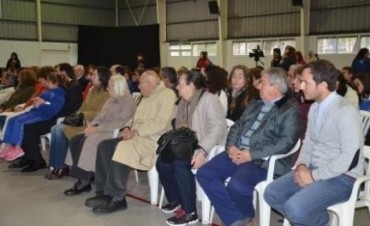 Abella particip&oacute; del acto por la creaci&oacute;n de la Rep&uacute;blica Italiana