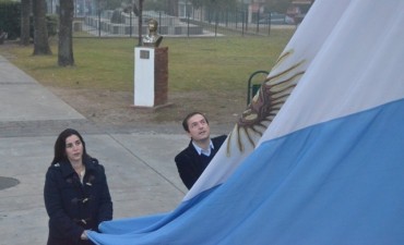 El Intendente encabez&oacute; el acto por el D&iacute;a de la Bandera