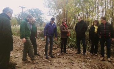El Municipio gestiona fondos para la reparaci&oacute;n de caminos isle&ntilde;os ante el BID