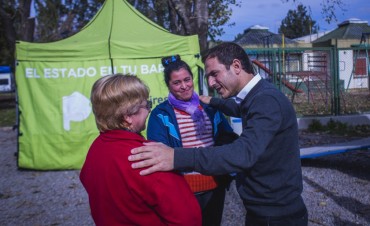 El intendente Abella visit&oacute; El Estado en tu barrio