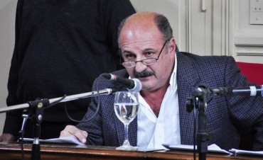 Carlos Cazador analiz� la actualidad pol�tica local