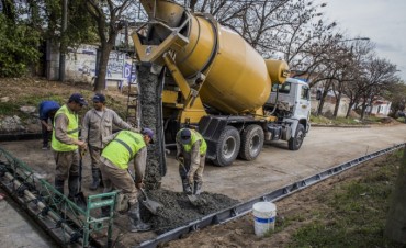 El Municipio puso en marcha la obra de pavimentaci&oacute;n en San Felipe