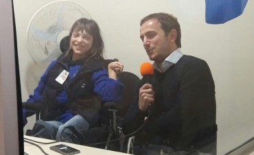 El intendente Abella visit&oacute; a los integrantes del Grupo Esperanza