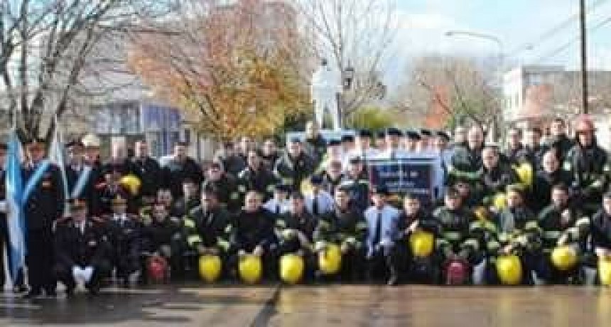 La Asociaci&oacute;n Bomberos Voluntarios de Campana festej&oacute; su d&iacute;a