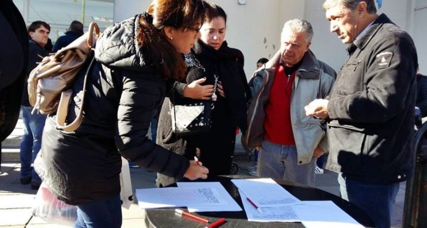 Concejales P.J-U.C: No hay un plan para contener a los vecinos ante la crisis