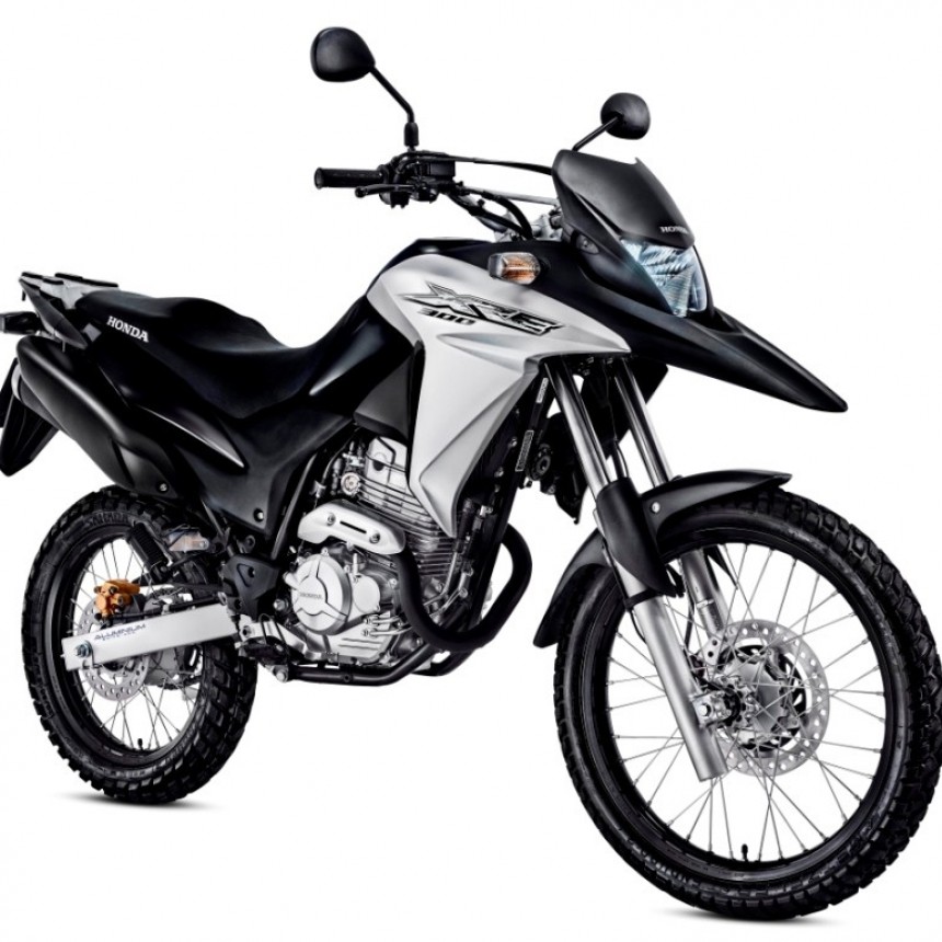 LA NUEVA HONDA XRE300 VUELVE AL PA&Iacute;S  
