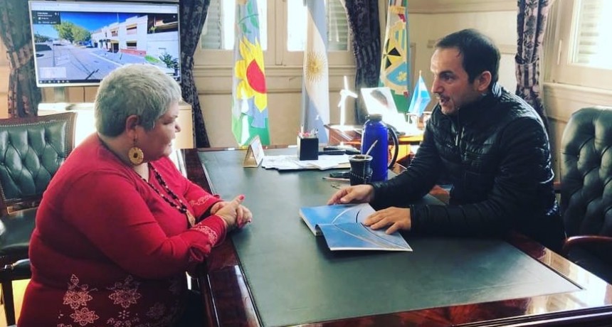 Abella y Schvartz se reunieron con la escritora campanense Beatriz Valerio