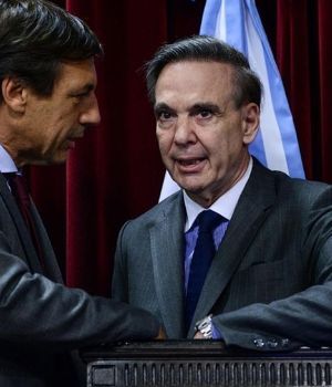 Pichetto suspendi&oacute; reuni&oacute;n por ley del aborto por la tragedia de Naidenoff, 