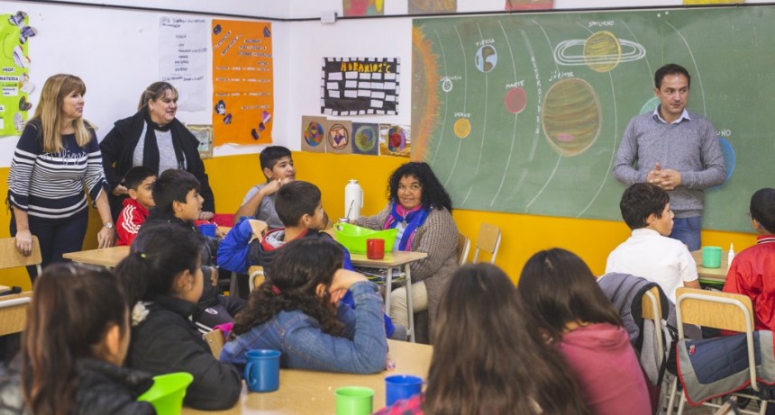 La Escuela N&ordm; 15 de Otamendi ahora cuenta con nuevas aulas y asfalto en su acceso
